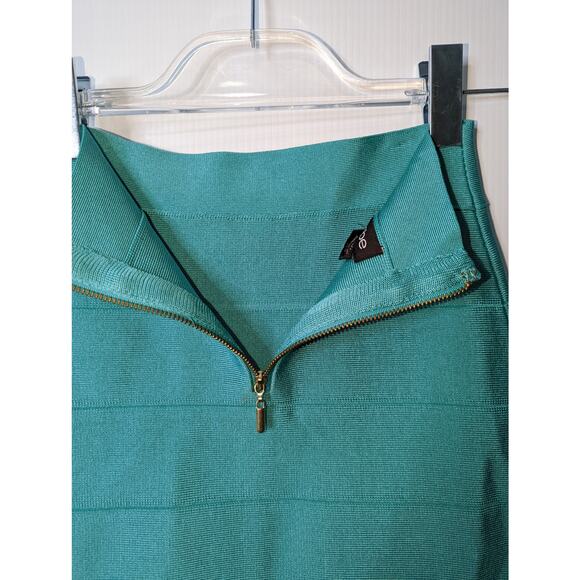 Vintage Y2K BEBE Bandage Mini Skirt Light Turquoise Blue Green Exposed Zipper XS - Picture 4 of 6